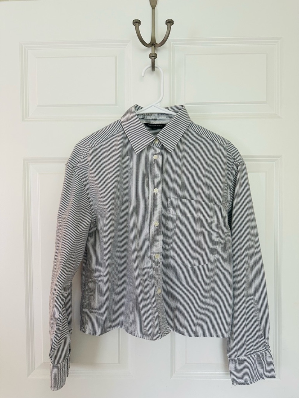 Banana Republic Cropped Boxy Lightweight Pinstripe Button-Up Shirt
